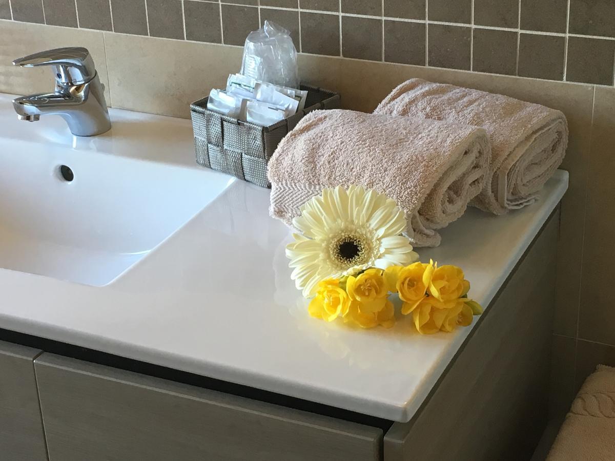 Hotel Margherita Meuble 시르미오네 외부 사진