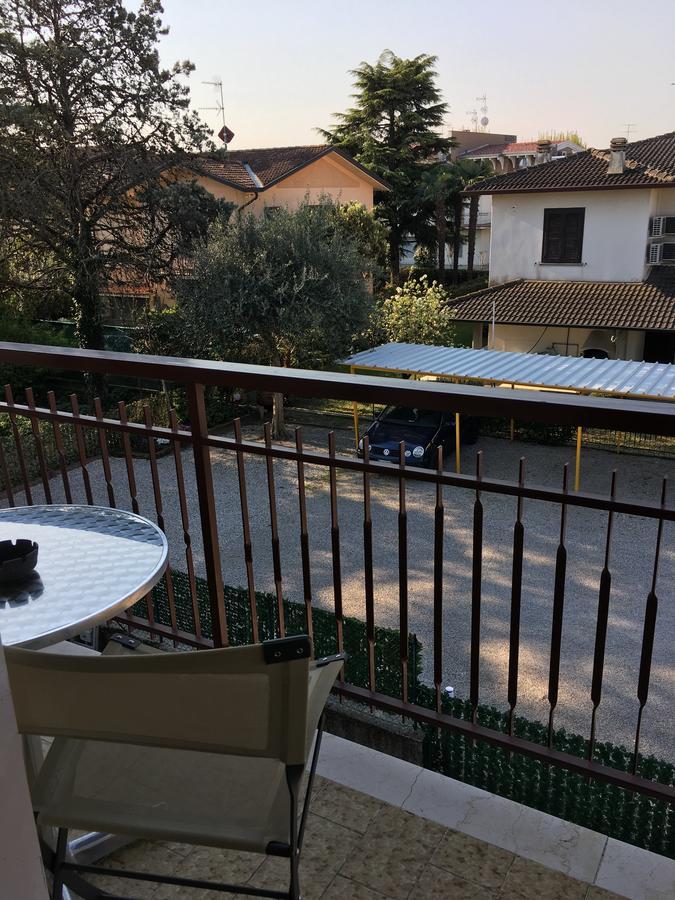 Hotel Margherita Meuble 시르미오네 외부 사진